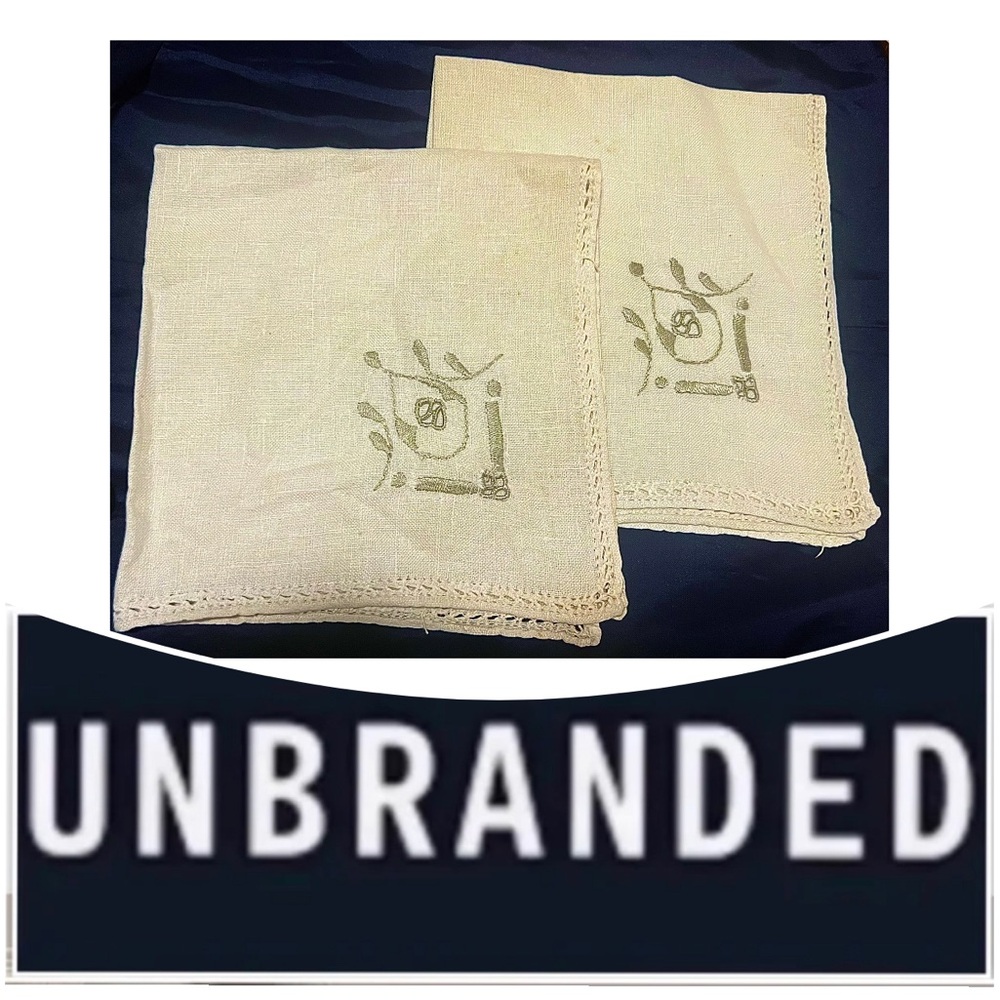 UNBRANDED Antique Embrodered Linen Napkin Set